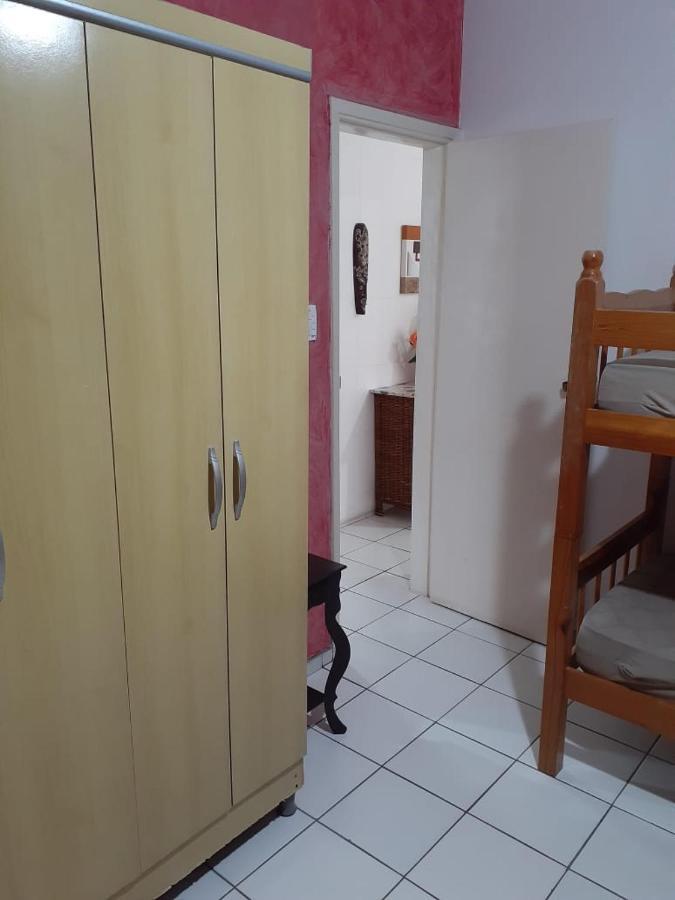 Apartamento Para Temporada กัวรูจา ภายนอก รูปภาพ